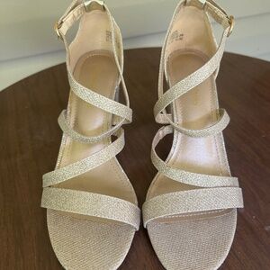 Dreampairs gold metallic heels